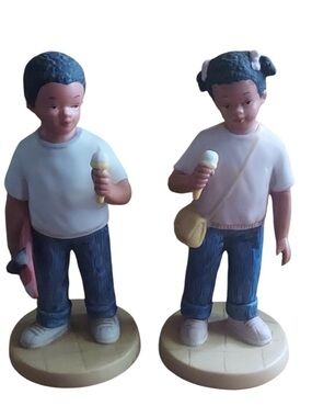 HOMCO Denim Days Figurine Set Boy And Girl Eating Ice Cream in excellent conditi